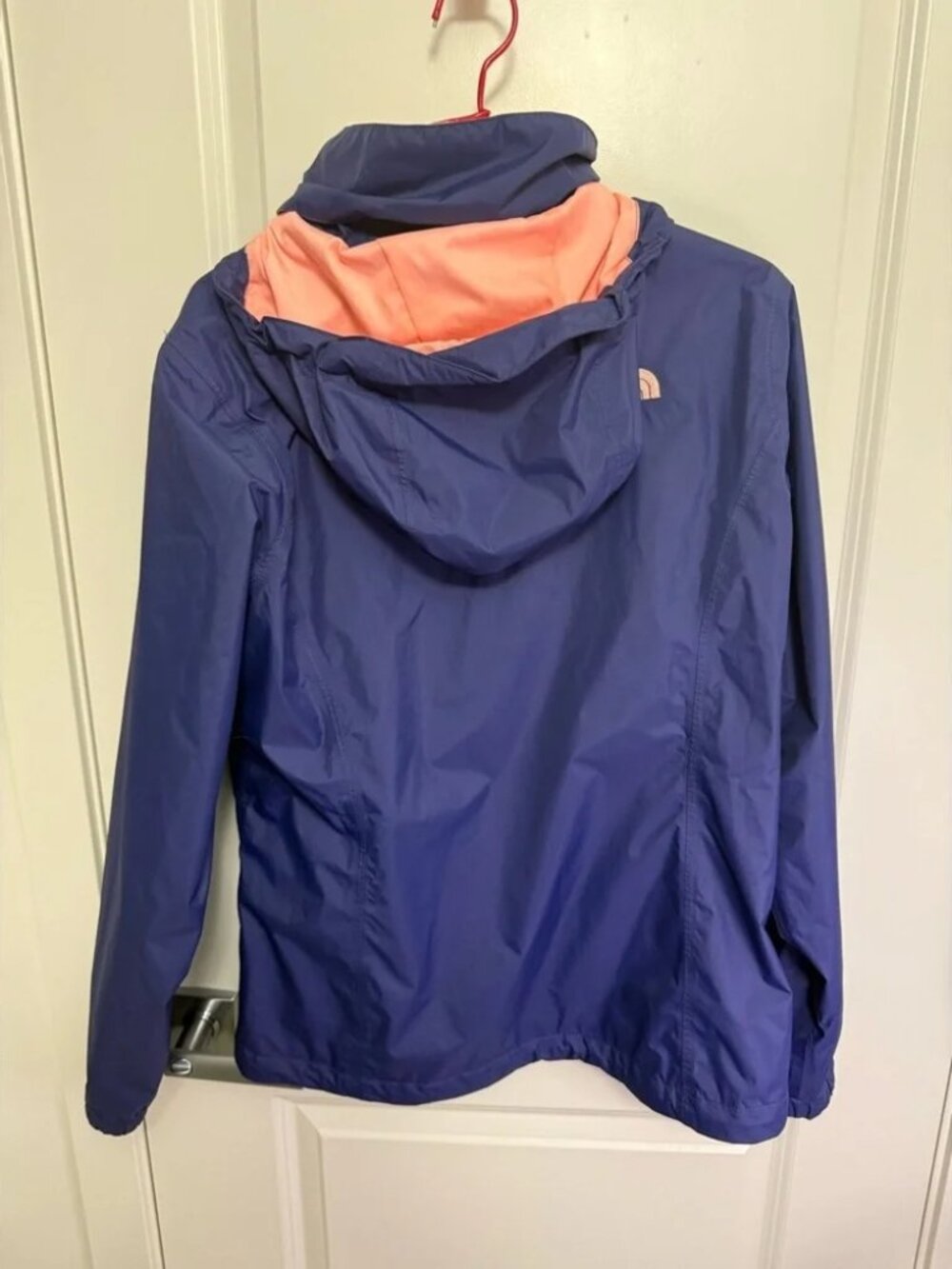 The North Face Women's Navy and Coral Windbreaker in size L - Picture 8 of 11